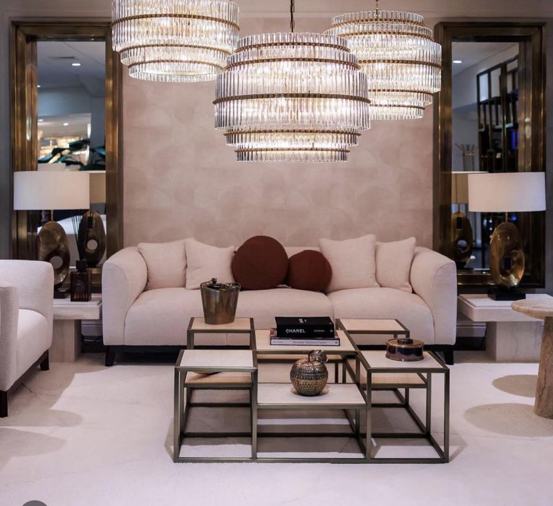 CHANDELIER SCOTTSDALE
