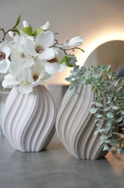 Noelle Vase - Brown